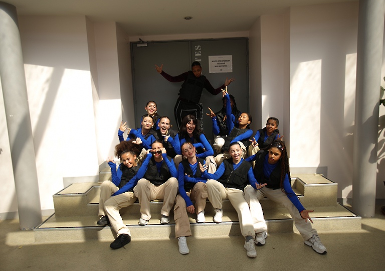 U_DANCE_SCHOOL_LOGES (6)