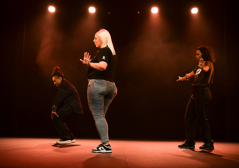 u_dance_school_profs (2)