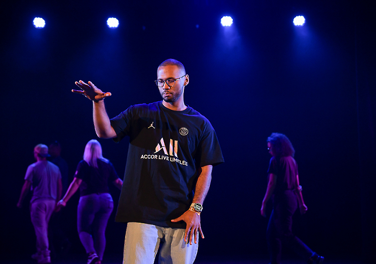 u_dance_school_profs (3)